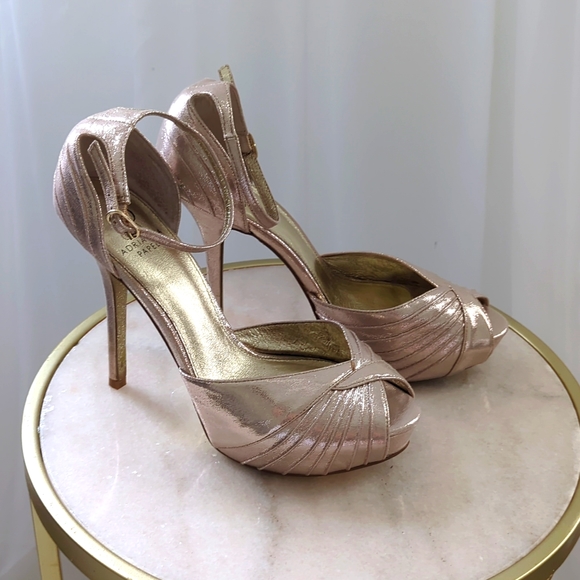 Adrianna Papell Shoes - Adrianna Papell Gold Heels Pumps
